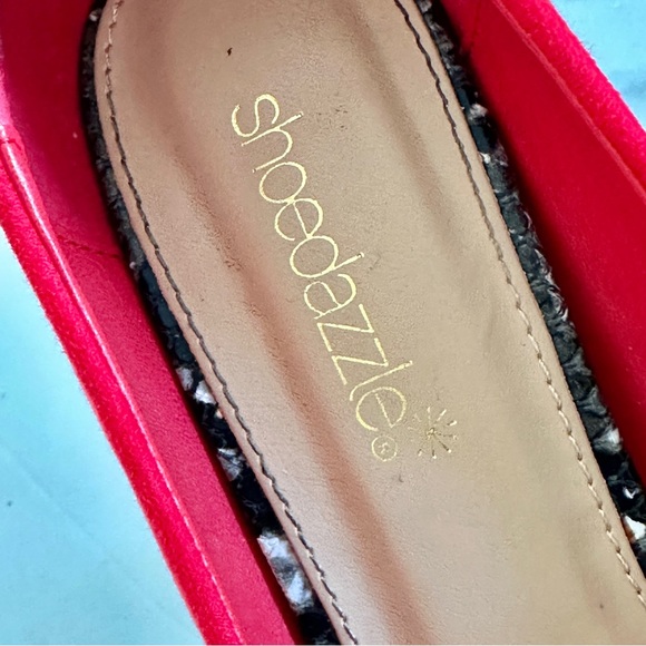 Shoedazzle Dani Classic Pump 7 Red Faux Suede Black Snake Stiletto Heels - Picture 2 of 10